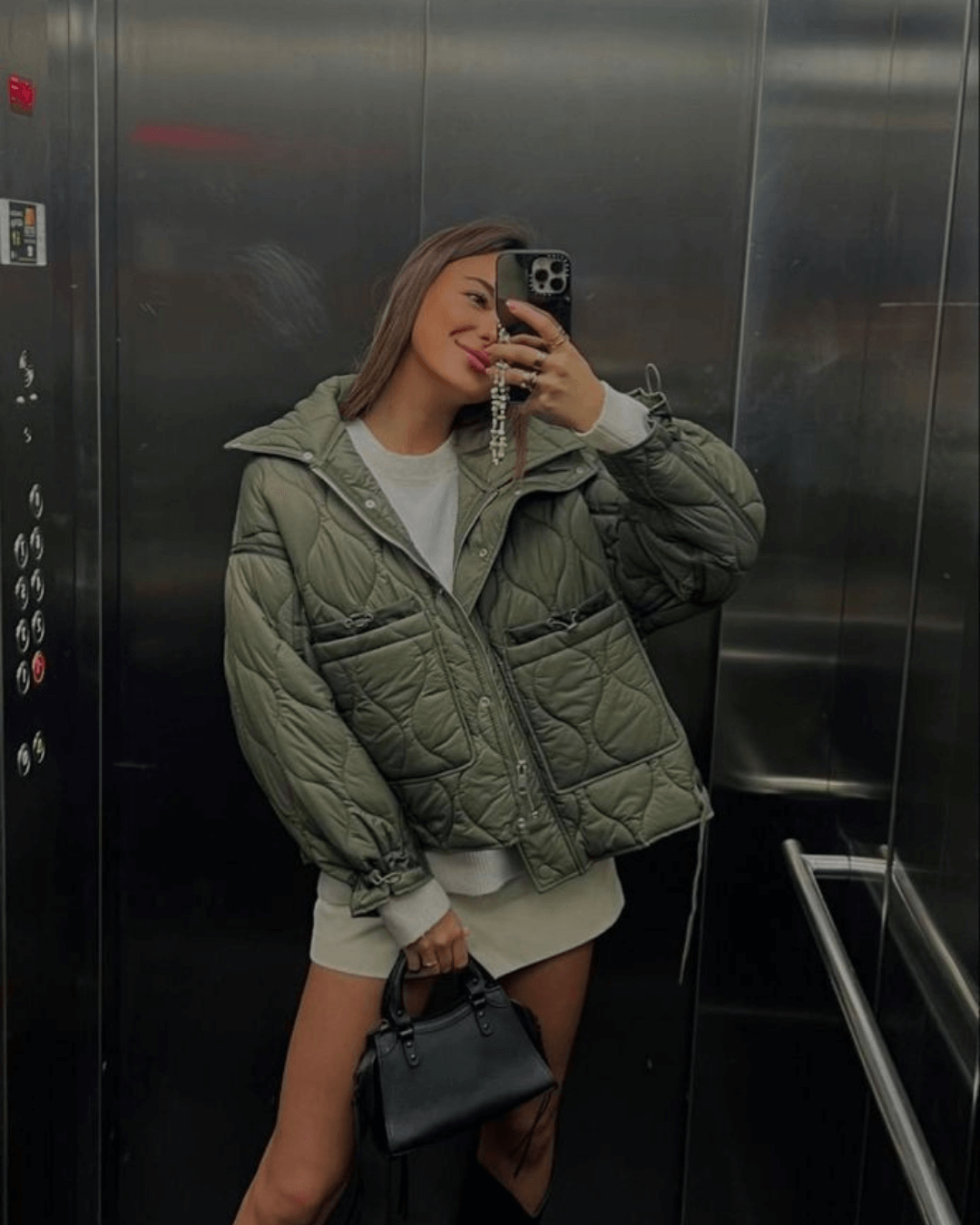 R&B | Mantel