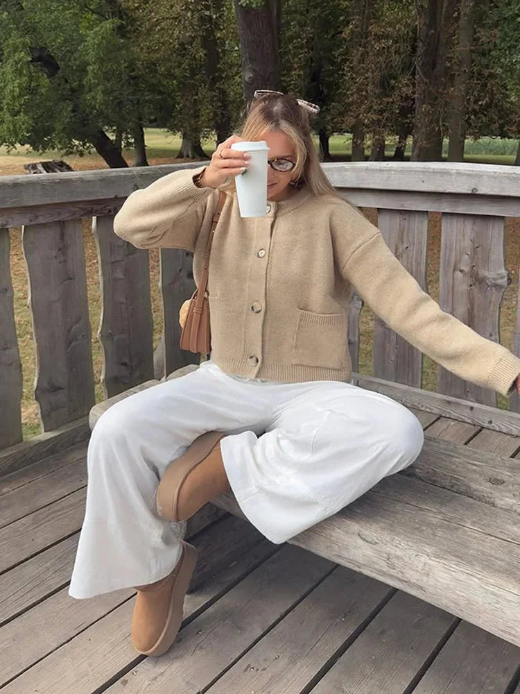 R&B | Strickjacke