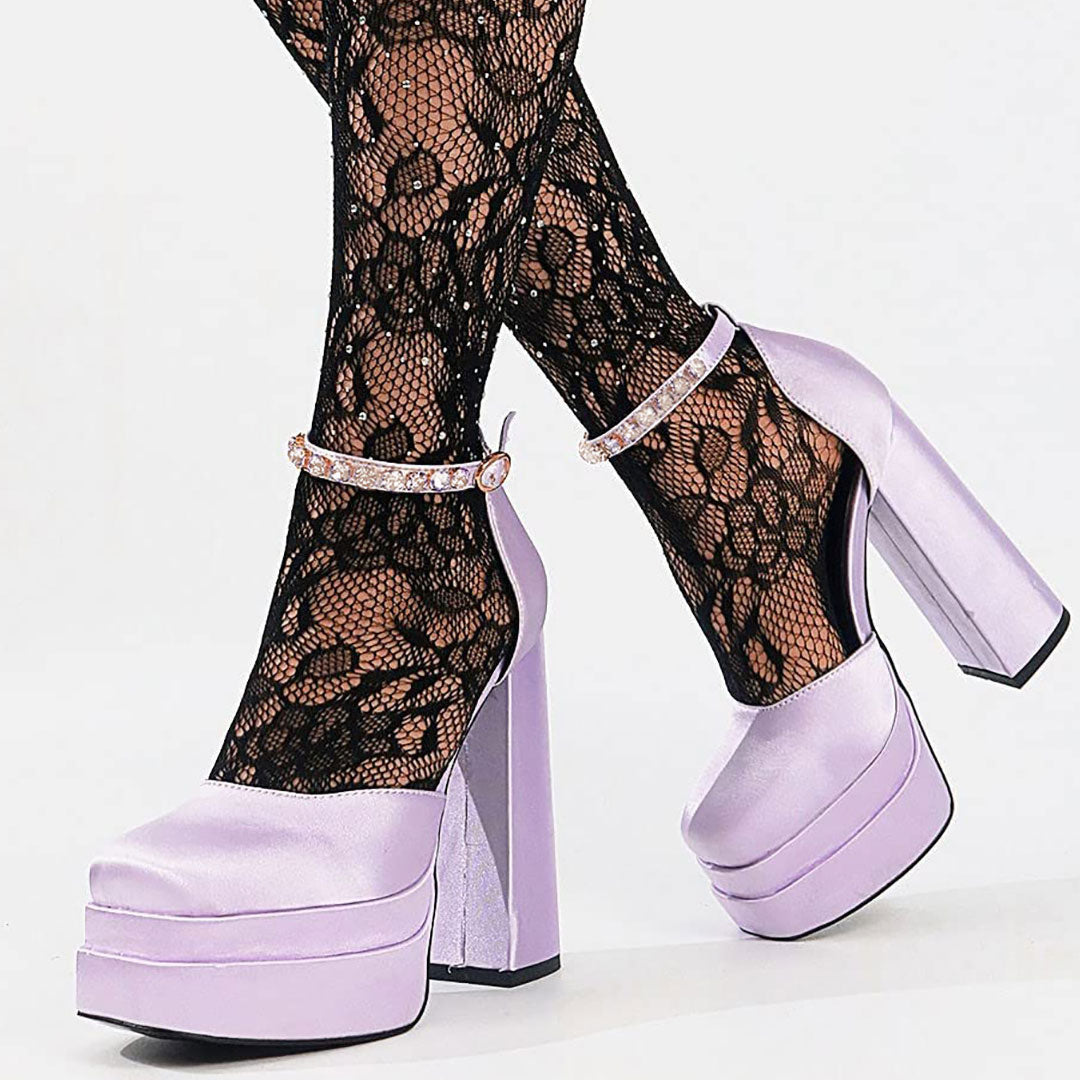 R&B | Glänzende Satin Pumps mit Quadratischer Spitze und Klobigem Plateau