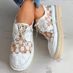 Orthopädisch, stilvoll und luftig | Schuh mit Blumendruck