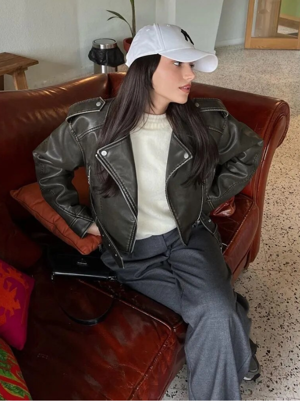 R&B | Kurz Geschnittene Bikerjacke - Vintage & Stilvoll