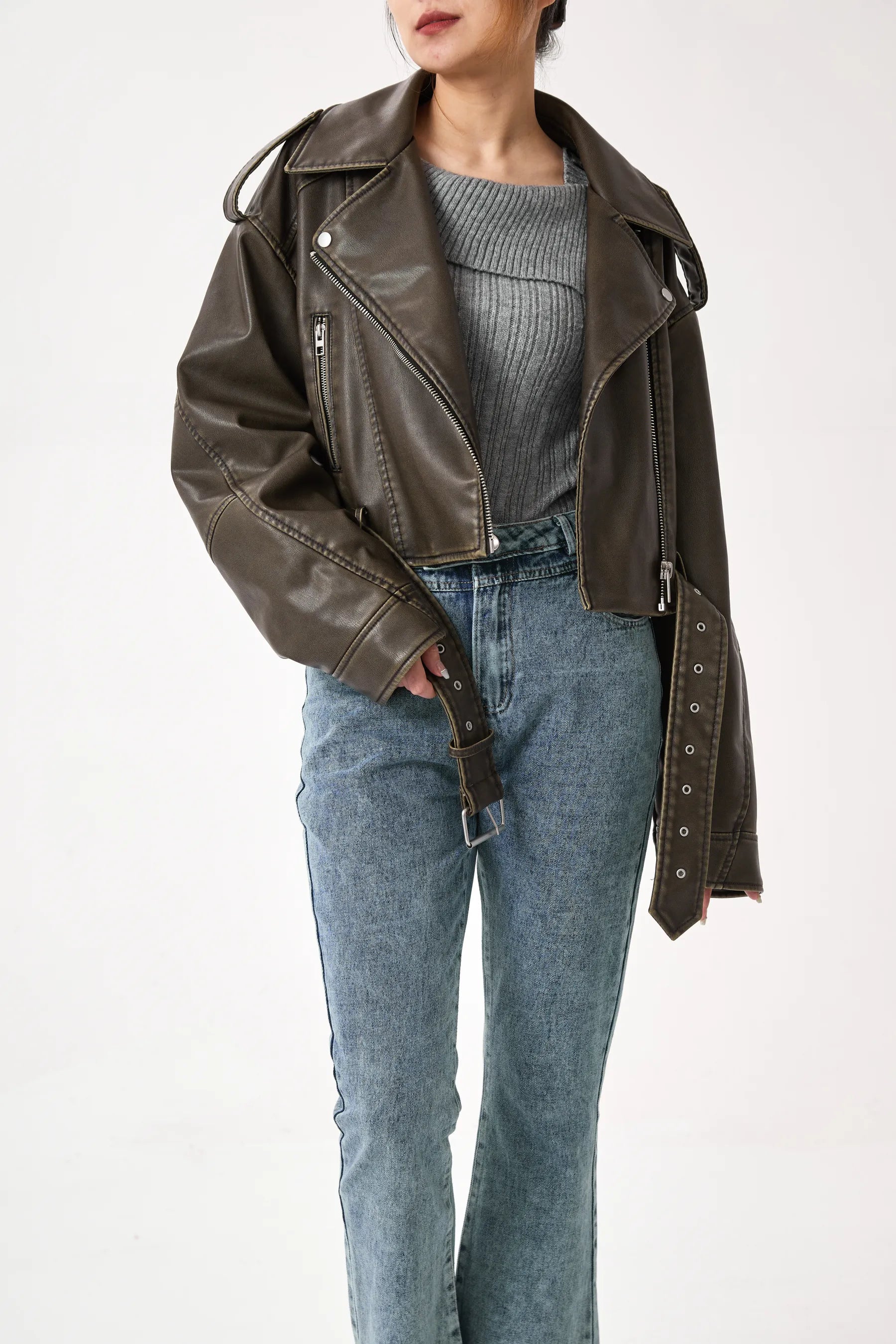 R&B | Kurz Geschnittene Bikerjacke - Vintage & Stilvoll