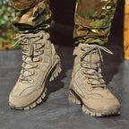 Coole militärische Winterstiefel