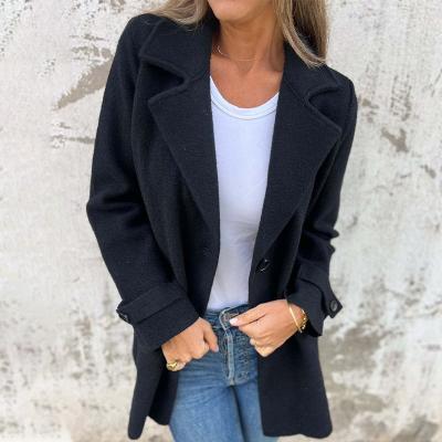 R&B | Figurbewusste Jacke mit Knöpfen für Frauen