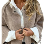 – Stilvolle mittellange Jacke