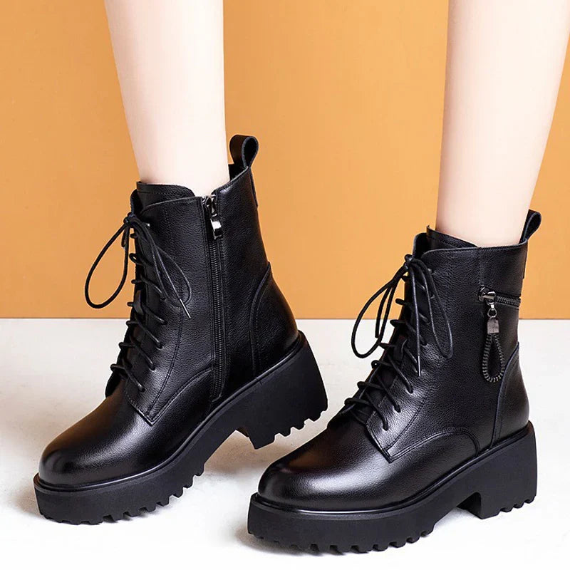 R&B | Cozy Chic Damen Chunky Heel Pelzgefütterte Winterstiefel