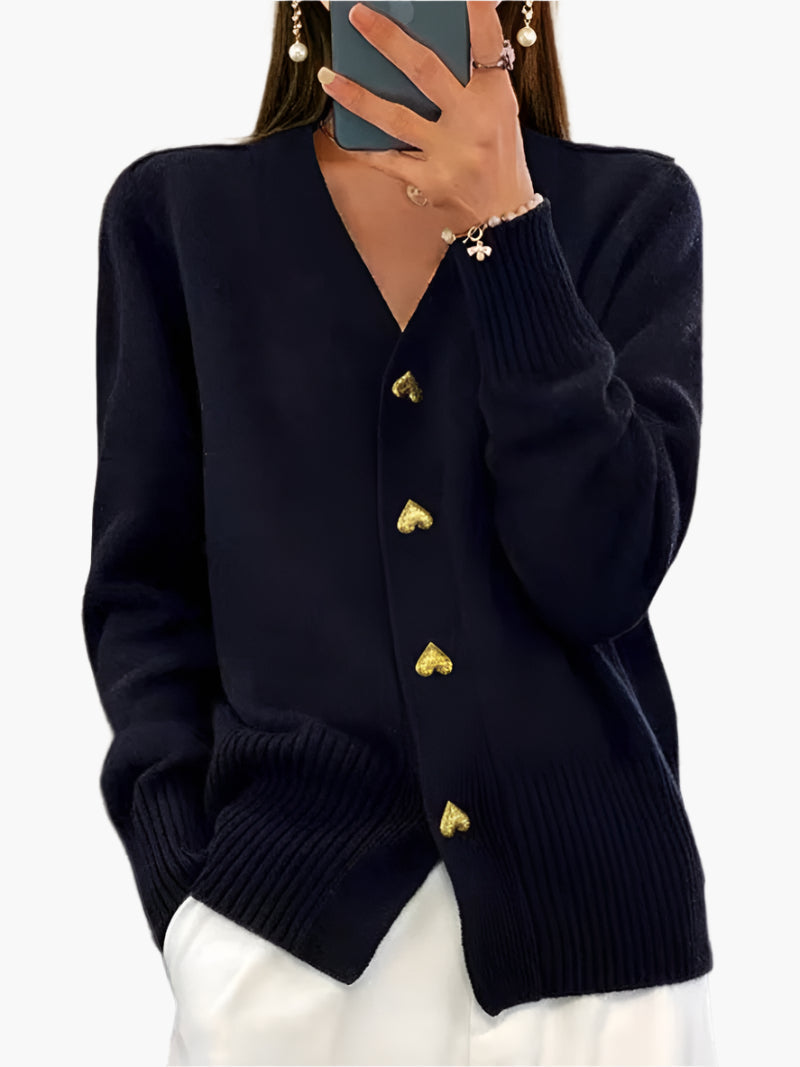 R&B | Cardigan mit Herzknöpfen - Eleganter Strickpullover für Alltag und Büro