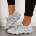 stylische Turnschuhe R&B