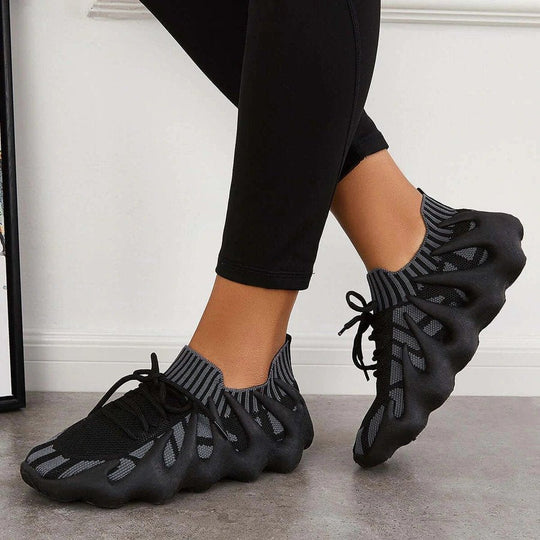 stylische Turnschuhe R&B