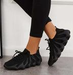 stylische Turnschuhe R&B