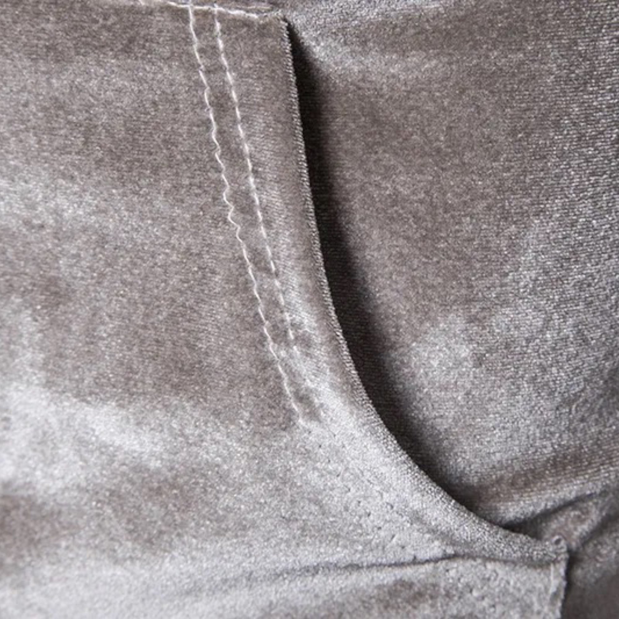 R&B | Stylischer und bequemer Hoodie für den Alltag