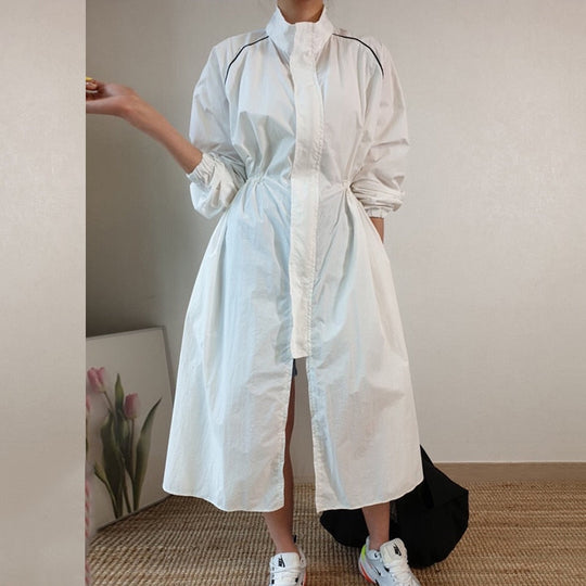 R&B | Stilvolle Damen Windbreaker Jacke - Wasserdicht und Leichtgewicht