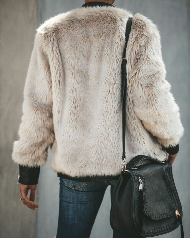 R&B | Stylische Damen Winterjacke - Warm und Bequem