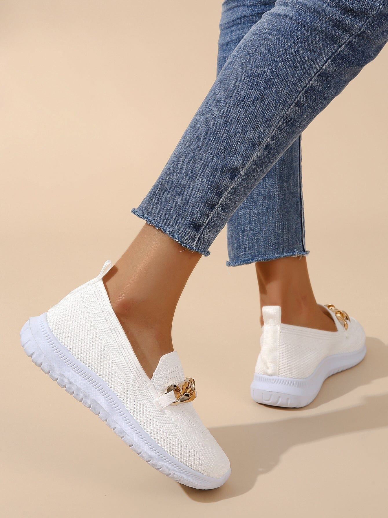 R&B | Schicke Sneaker Mit Kettenbesatz
