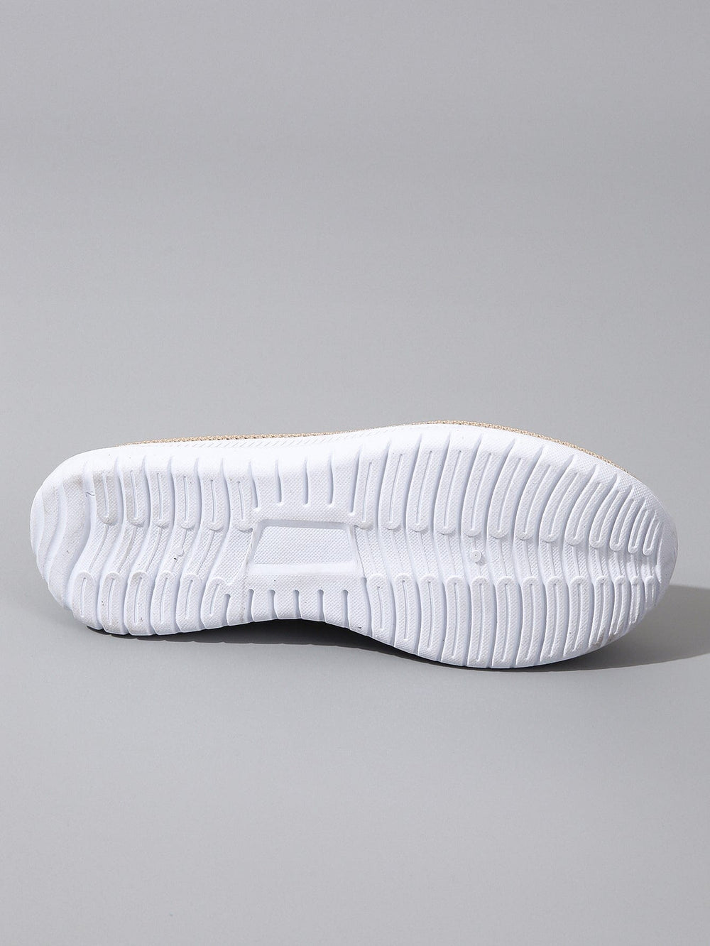 R&B | Schicke Sneaker Mit Kettenbesatz