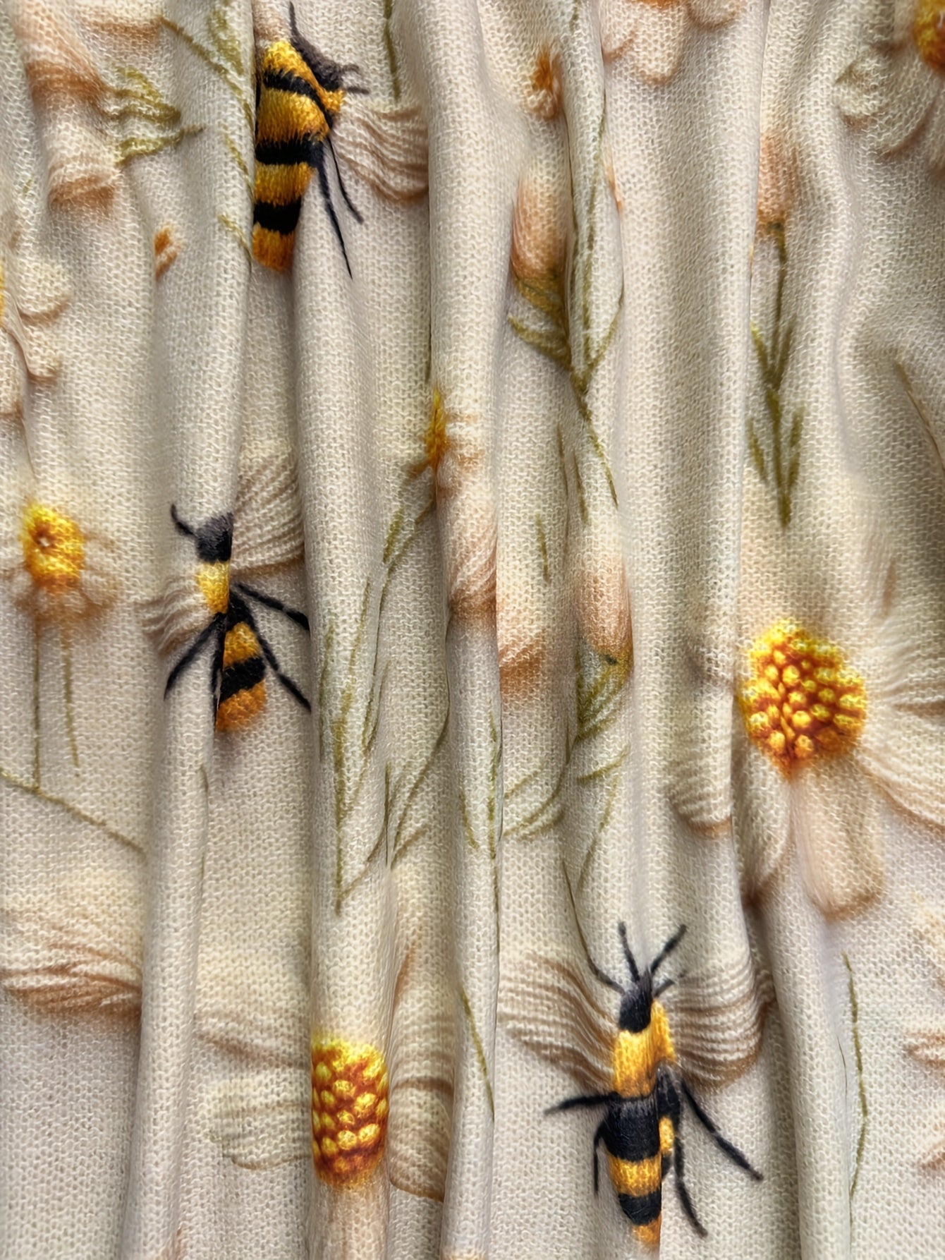 R&B | Trendy Damenpullover mit Bienenmuster