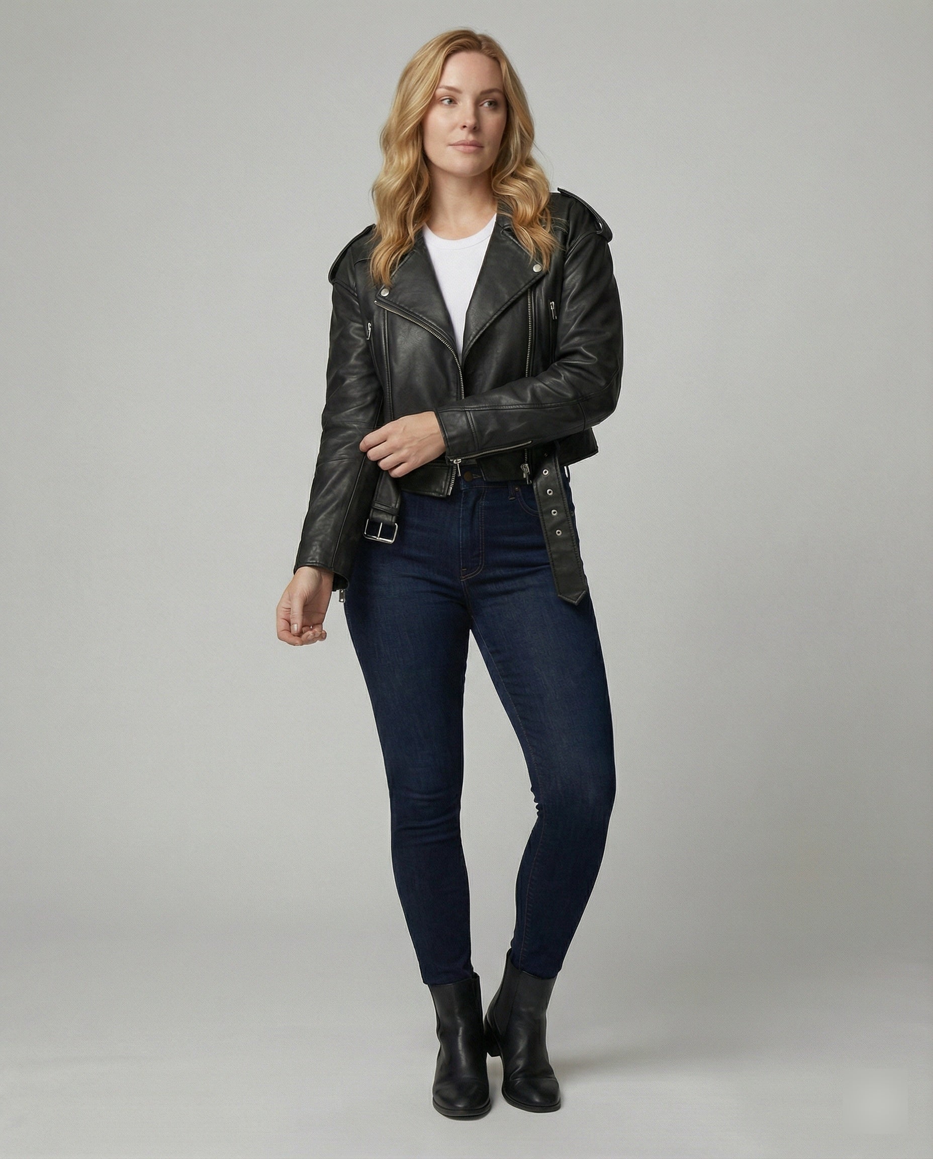 Damen Kunstleder Bikerjacke tailliert geschnitten