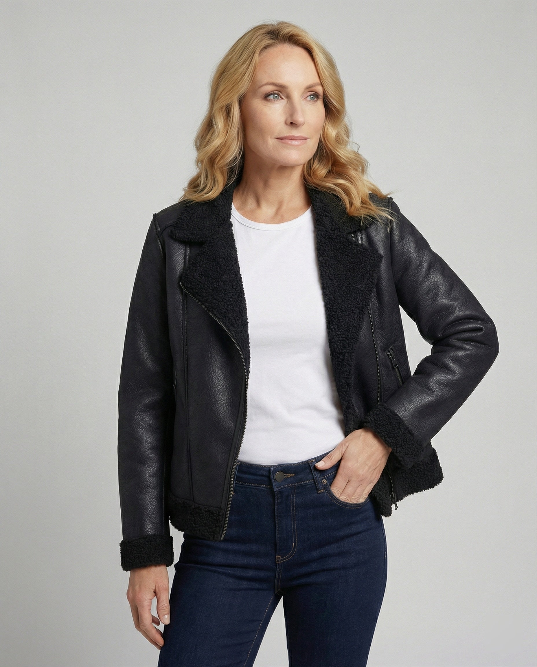 Damen Lederjacke Schwarz gefüttert