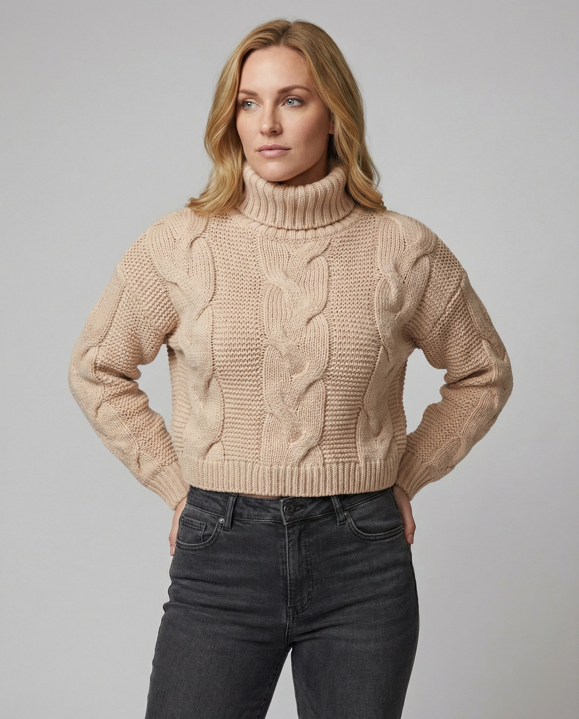 Damen oversized Strickpullover mit hohem Kragen und modischem Zopfmuster R&B