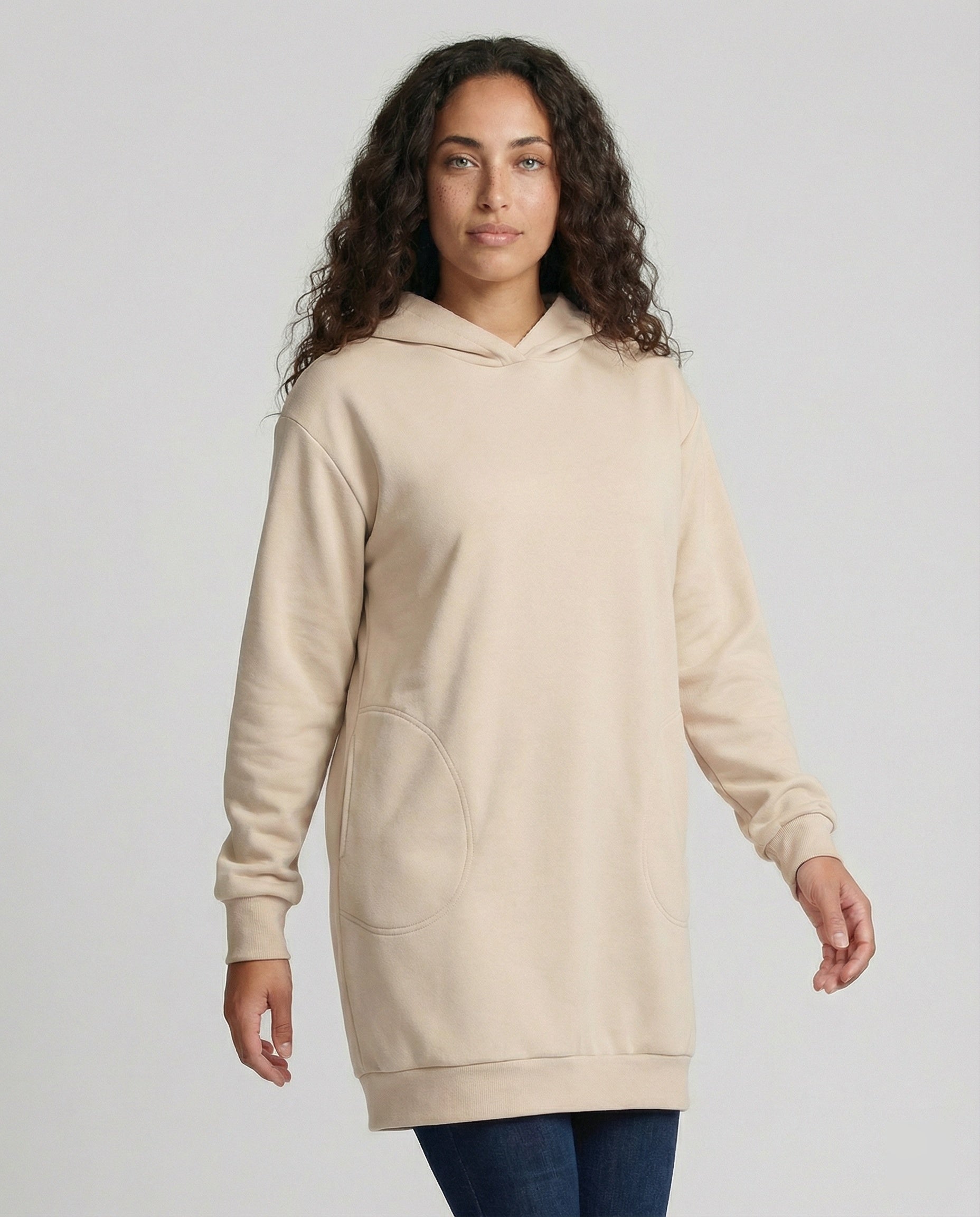 R&B | Stylisches Kapuzenpullover-Kleid