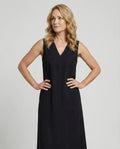 Damen Midi Kleid ärmellos mit V-Ausschnitt – Schwarz A-Linie