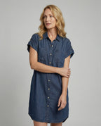 Damen Jeanshemdkleid mit klassischem Schnitt