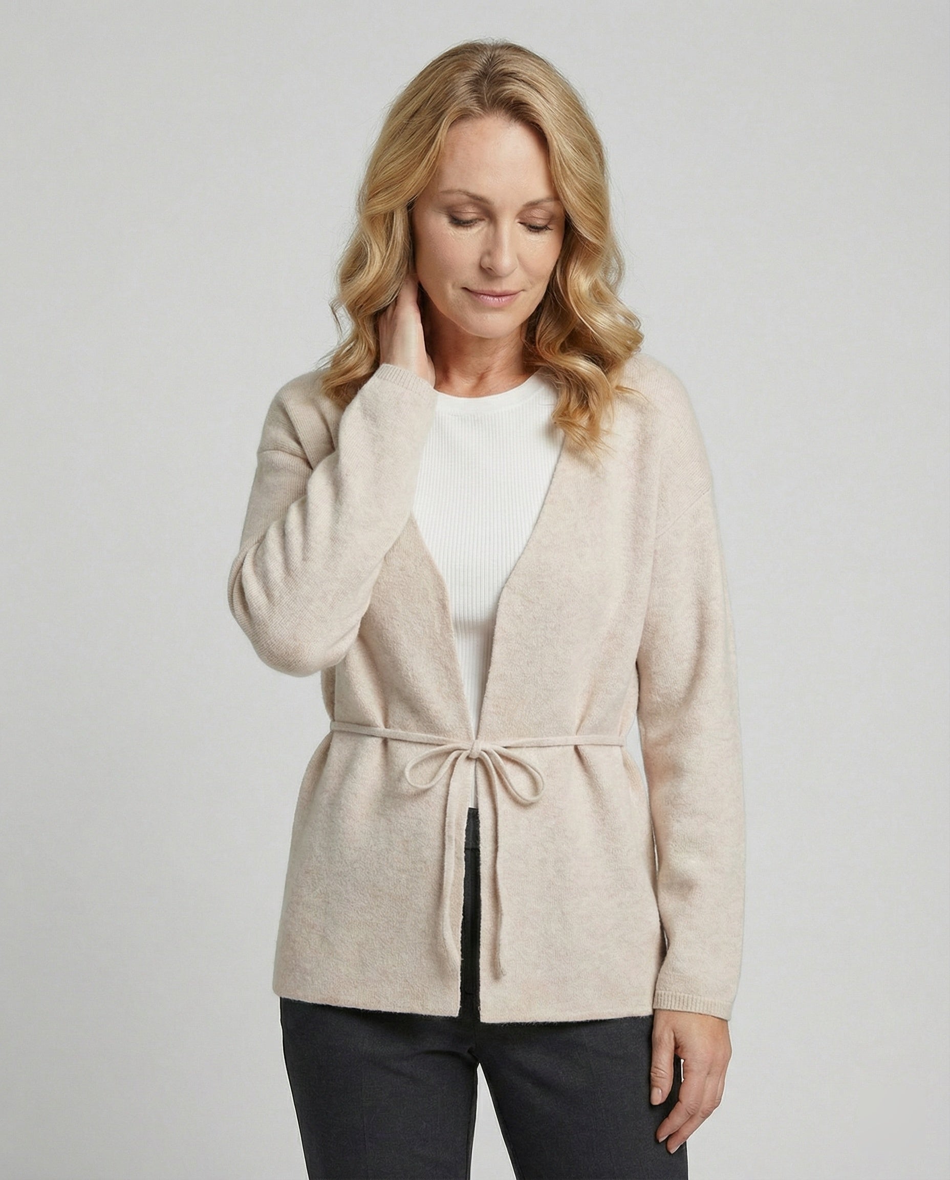 Damen Strickjacke mit Bindegürtel