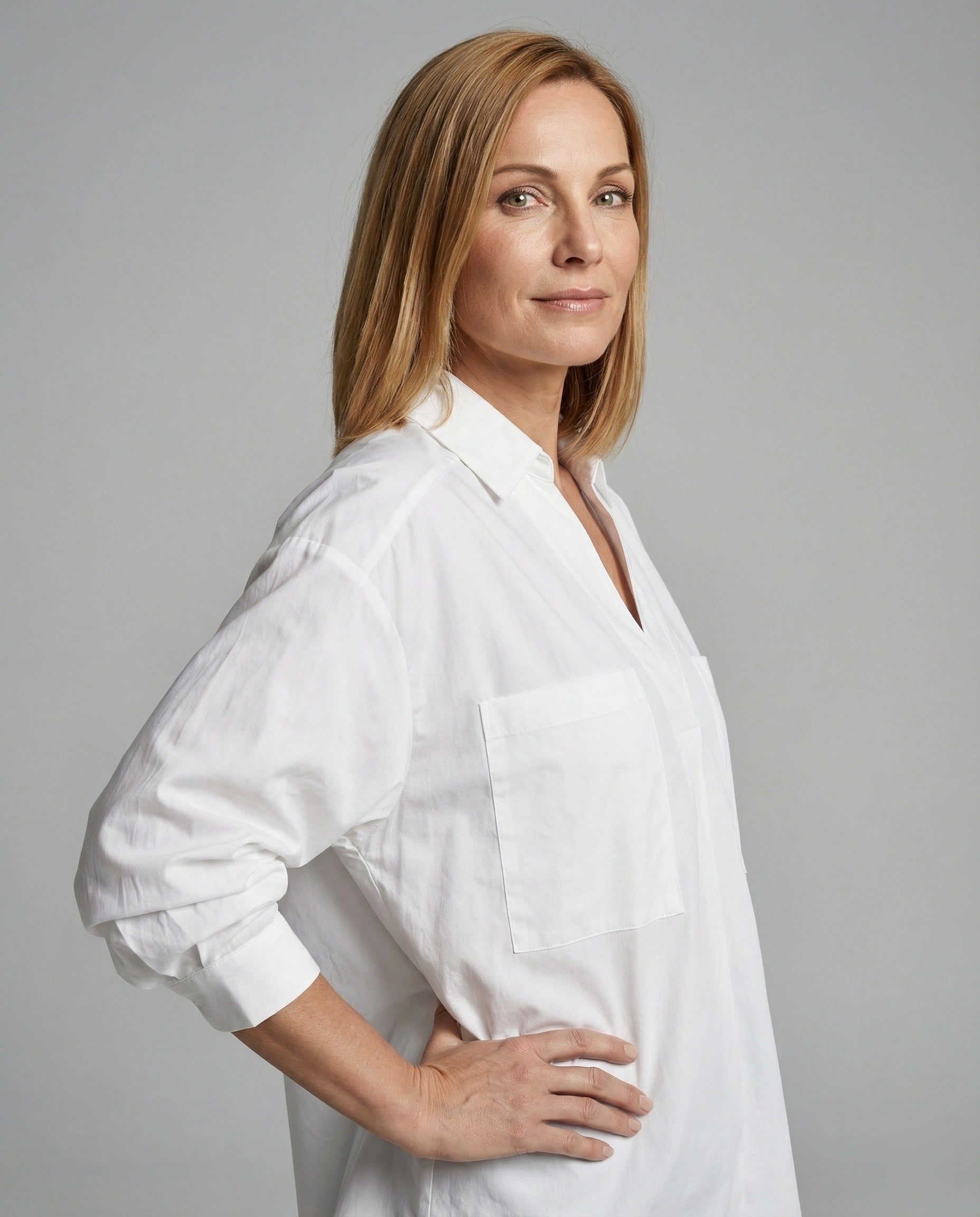 Damen Bluse mit Volantärmeln und V-Ausschnitt