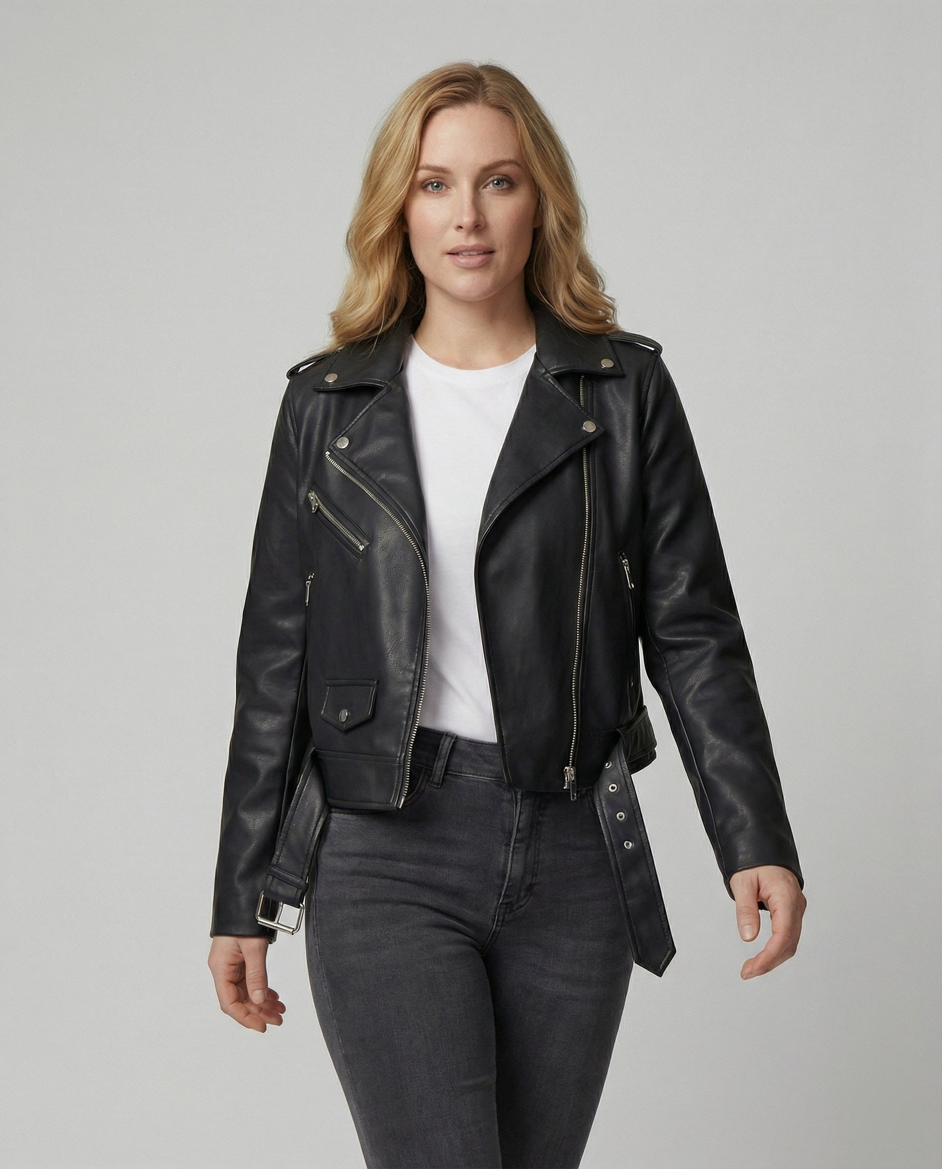 Damen Kunstleder Bikerjacke mit modernen Details