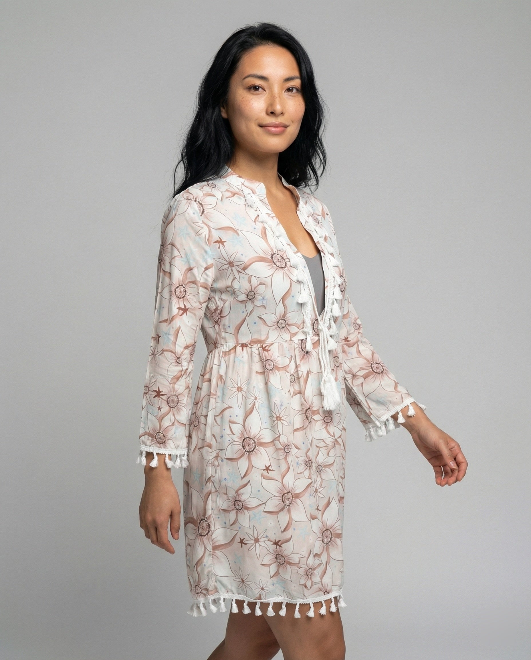 Damen Strandkleid mit hohem Kragen und romantischem Blumenmuster R&B