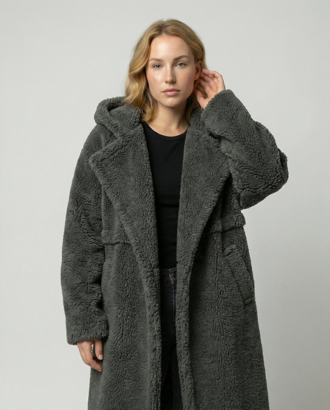 Damen Winterjacke mit Elegantem Design & für den Winter Geeignet | R&B