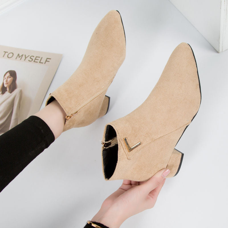 R&B | Stiefeletten Wildleder Spitz Zulaufend Blockabsatz Seitenreißverschluss