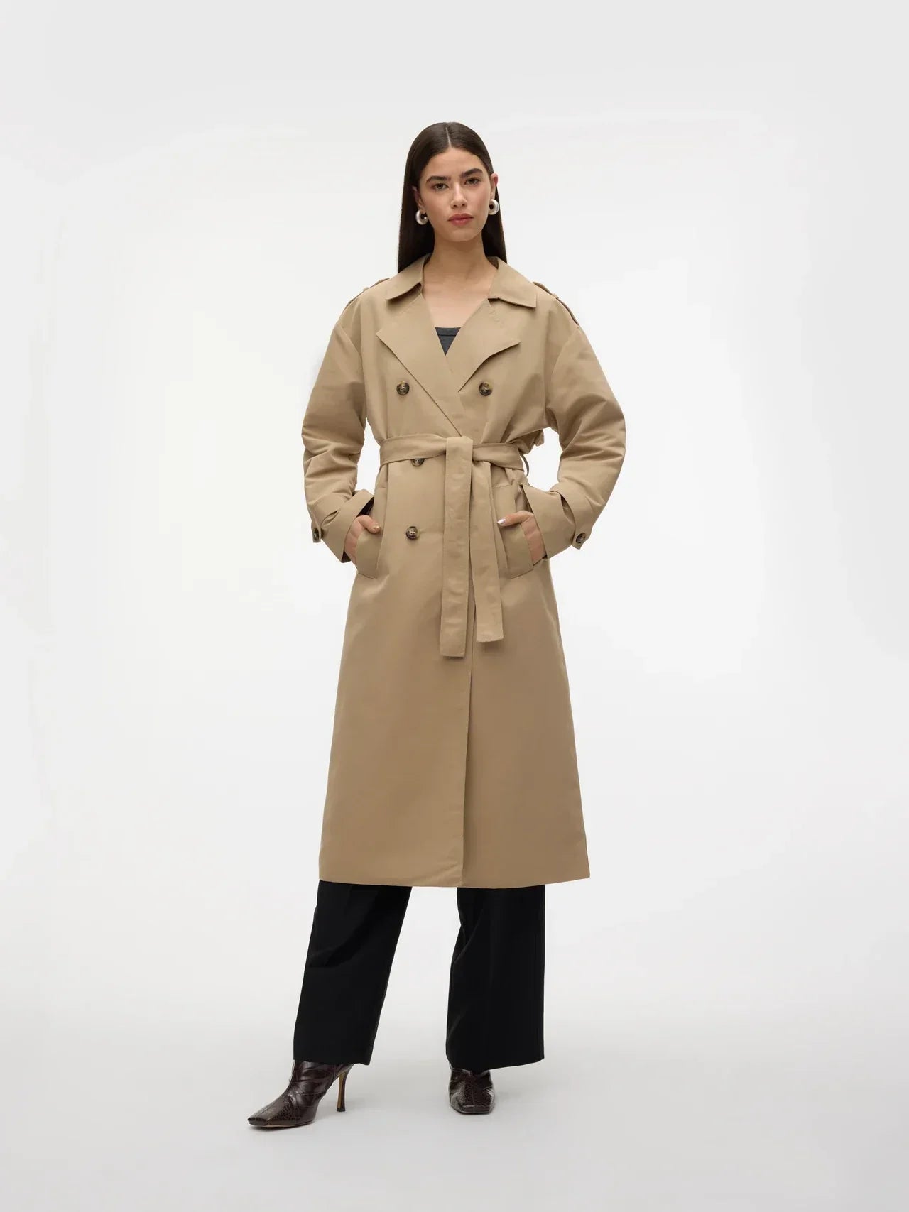 R&B | Trenchcoat Stilvoll und Funktional Ideal für Windige Tage