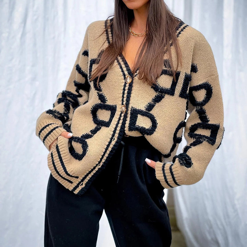 R&B | Haily Hip für Einen Eleganten Look Diesen Herbst