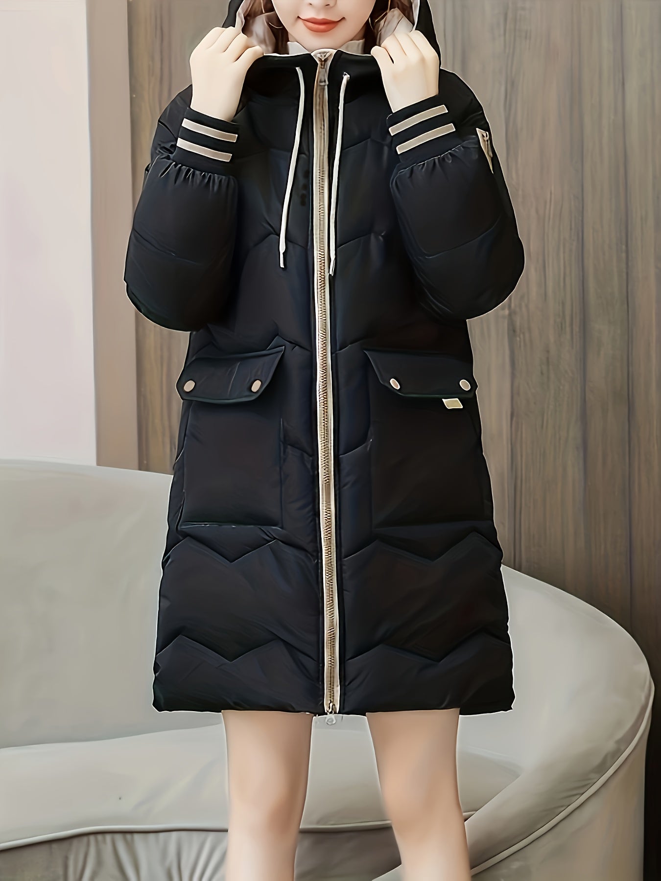 R&B | Warme Steppjacke mit Kapuze und Reißverschluss