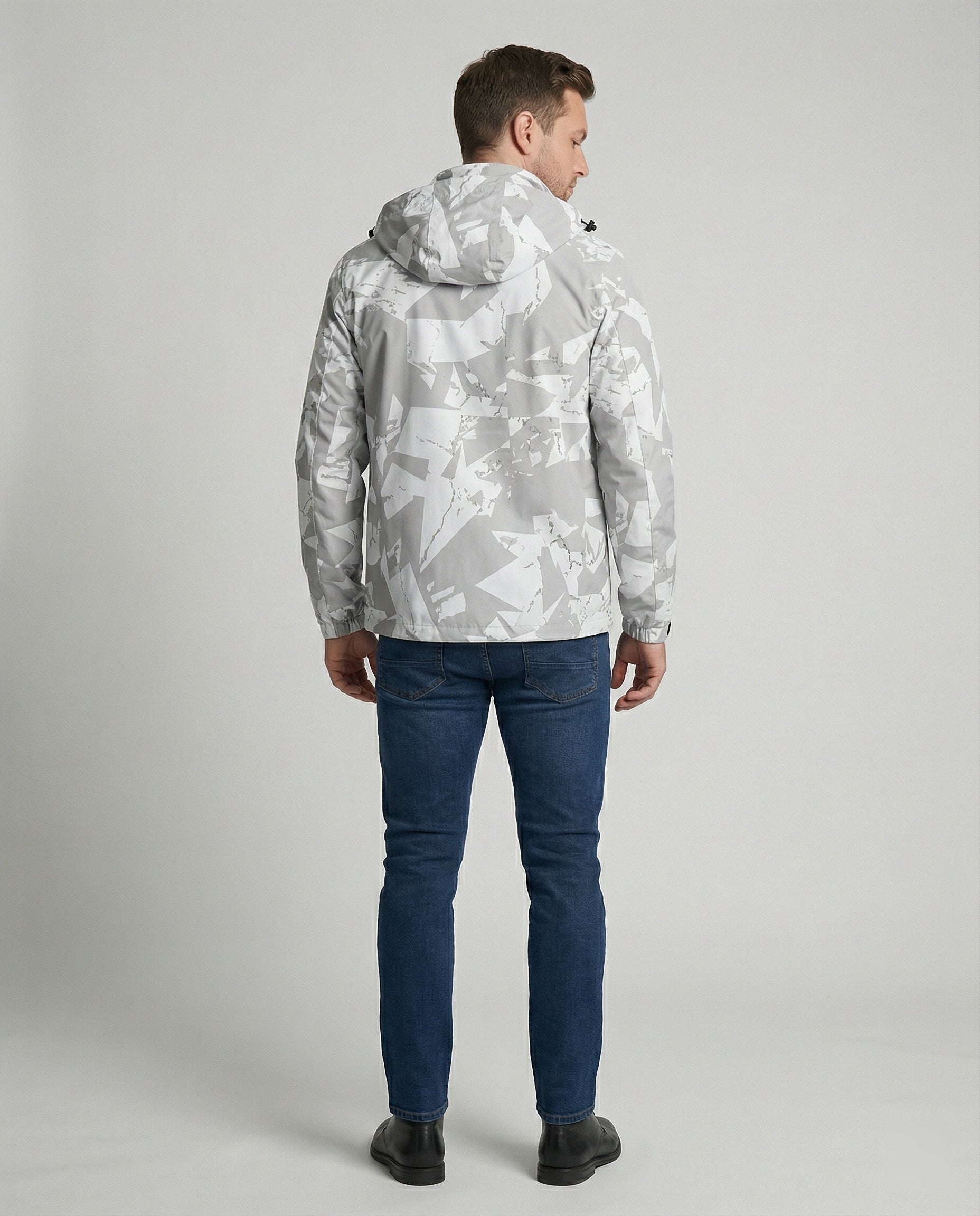 R&B Skijacke mit Reißverschluss im sportlichen Stil mit Buchstabendruck