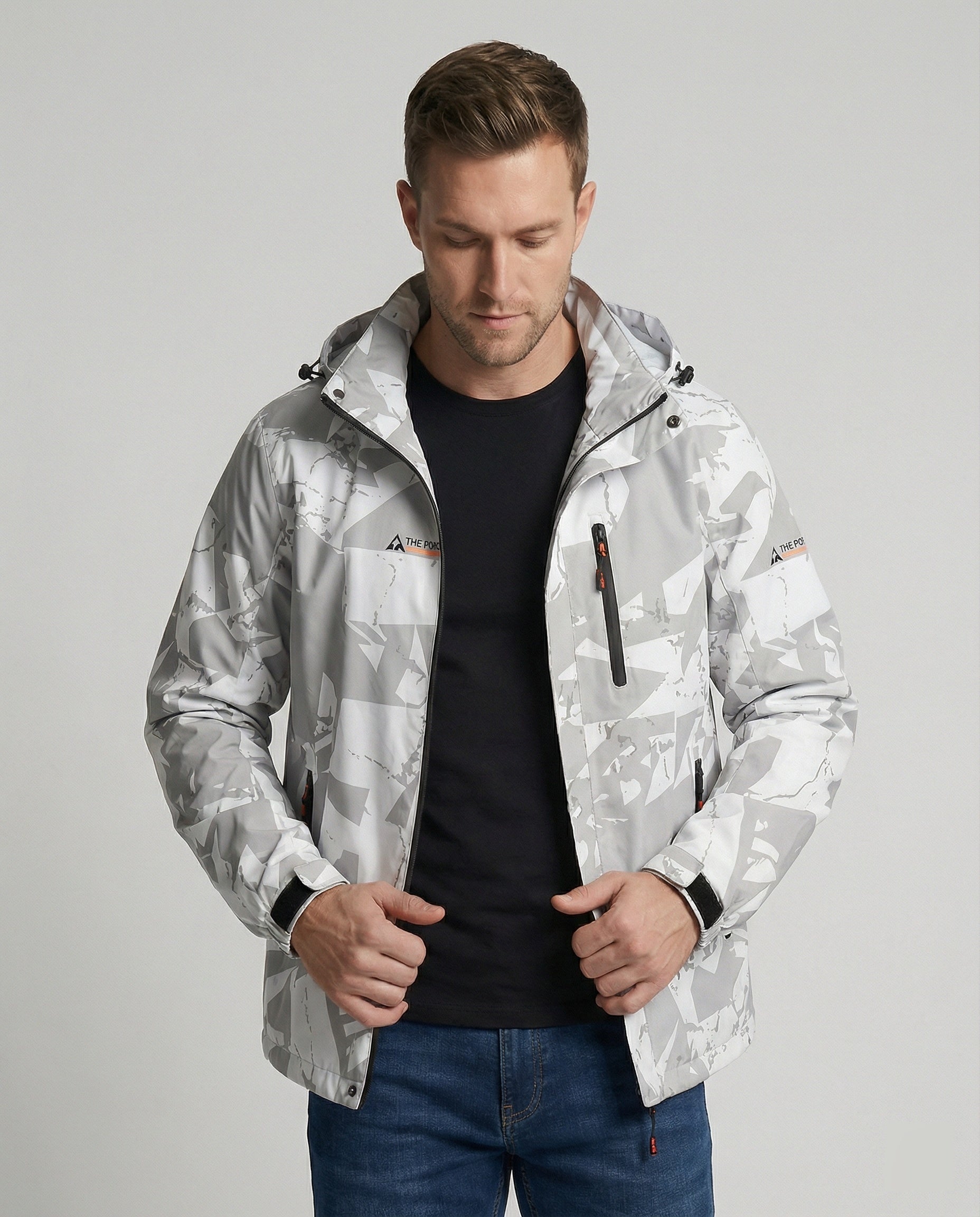 R&B Skijacke mit Reißverschluss im sportlichen Stil mit Buchstabendruck