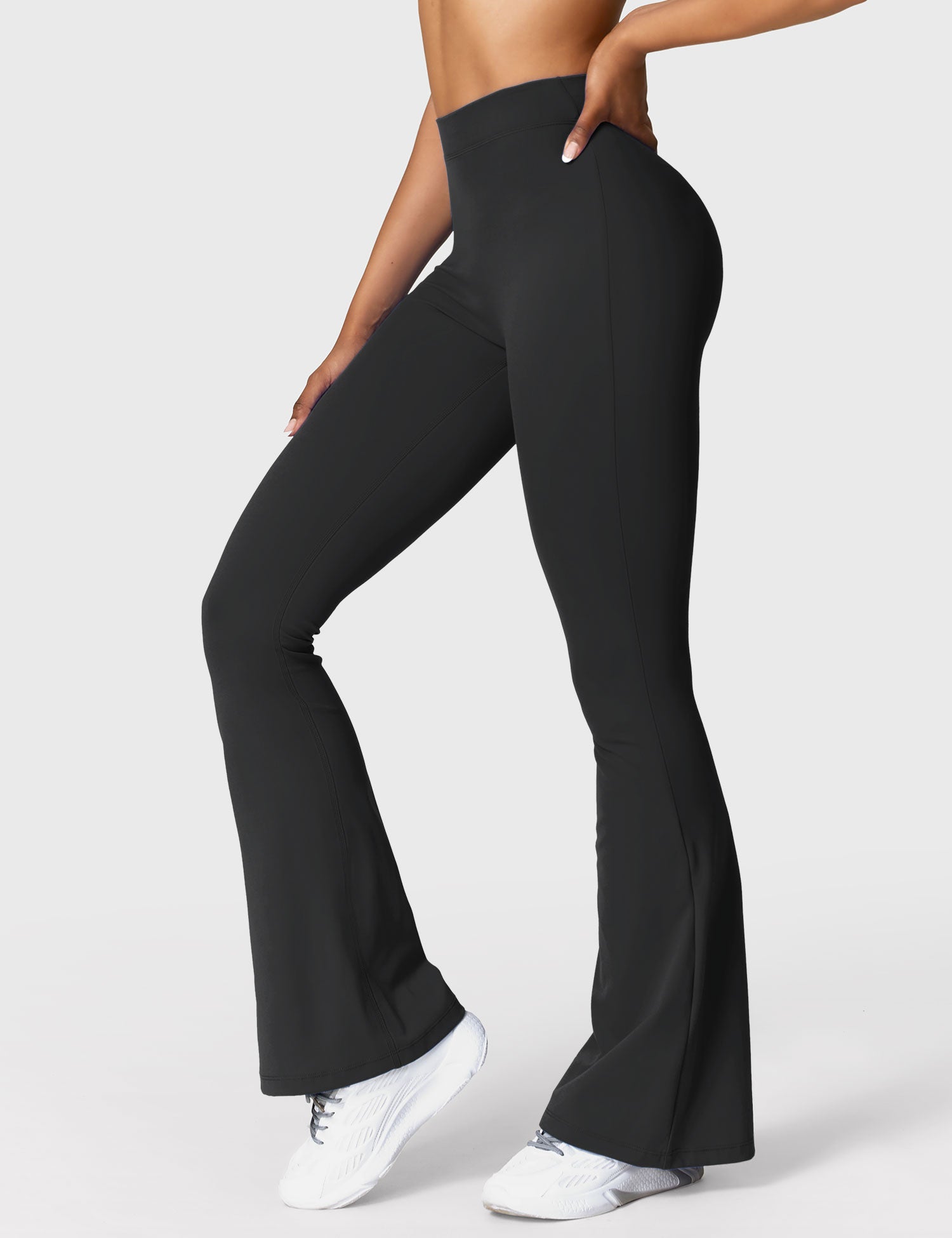 R&B | Ausgestellte Scrunch Leggings