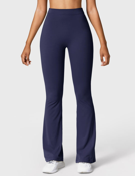 R&B | Ausgestellte Leggings mit V-Ausschnitt