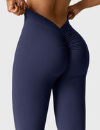 R&B | Ausgestellte Leggings mit V-Ausschnitt
