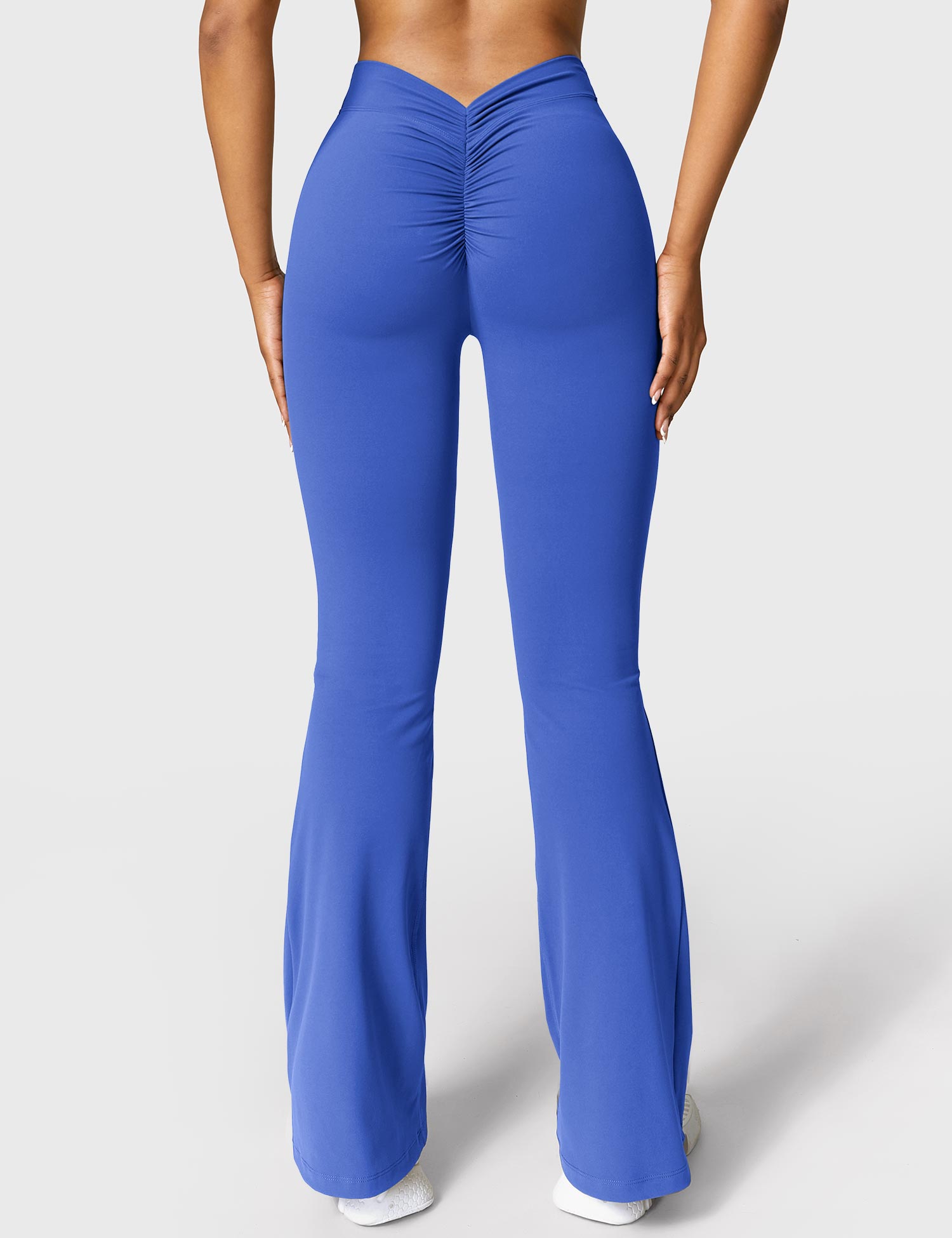 R&B | Ausgestellte Leggings mit V-Ausschnitt