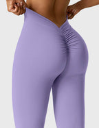 R&B | Ausgestellte Leggings mit V-Ausschnitt