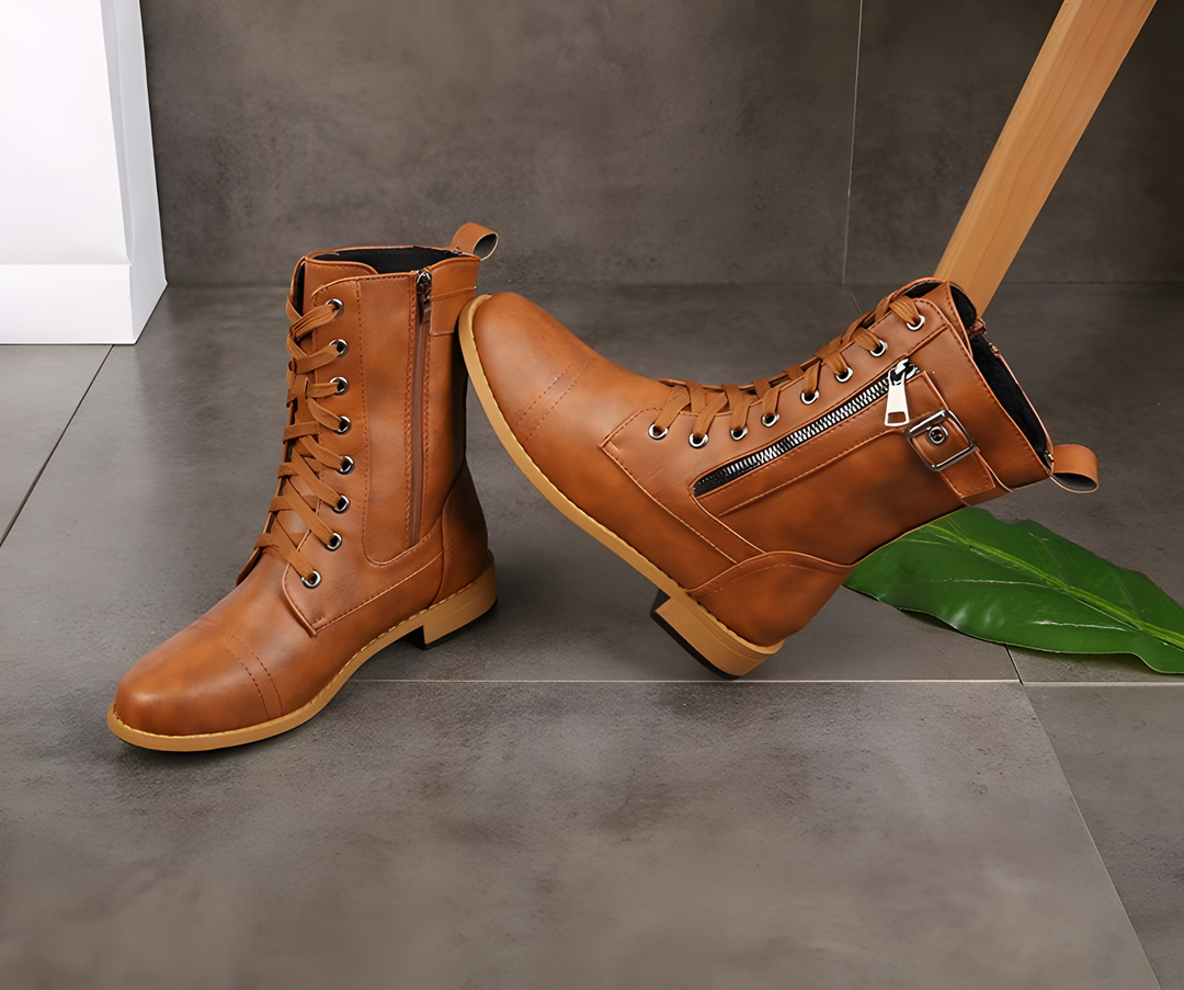 R&B | Kurze Stiefel mit dicken Absätzen